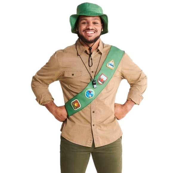 Mens Womens Hyde and Eek SCOUT Halloween Costume Kit Boy Girl Hat Sash patch NIP - Picture 1 of 2